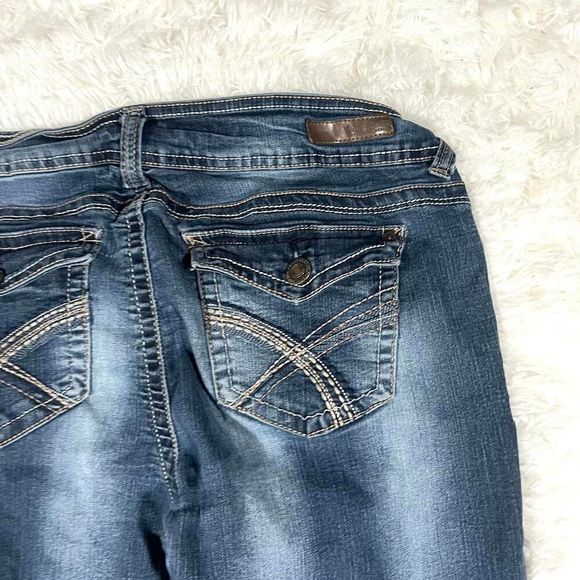 Vintage Y2K Wallflower Flare Jeans Size 11 - Picture 3 of 7